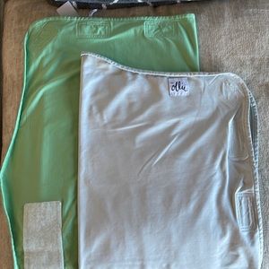 OLLIE swaddles (set of 2)